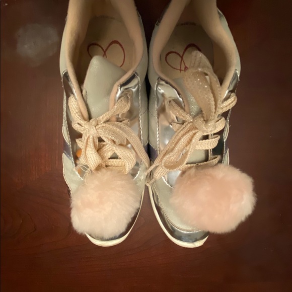 Jessica Simpson Girls Pom Pom Silver Tennis Shoes - Picture 5 of 5